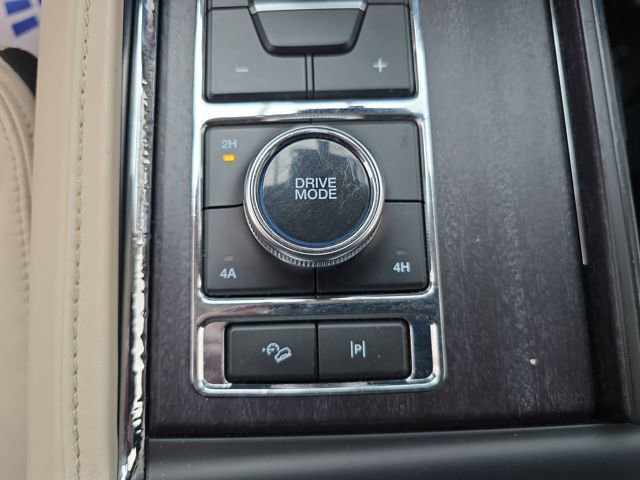 Used 2023 Ford Expedition Max Platinum image 34
