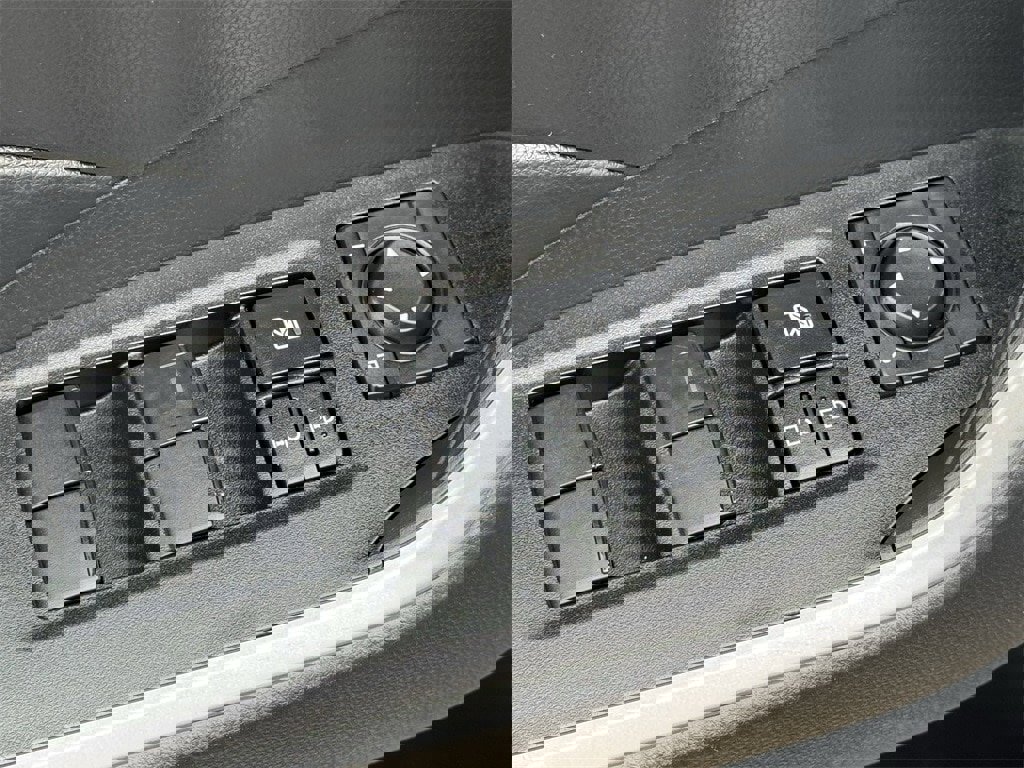 Used 2025 Toyota RAV4 LE image 19