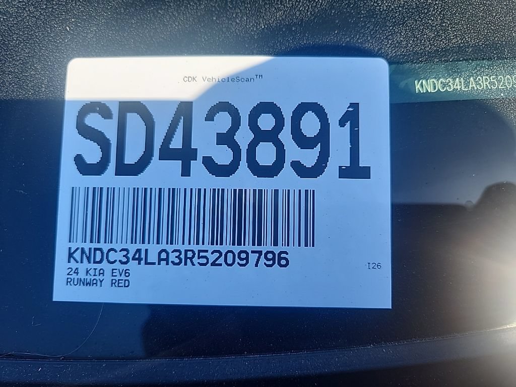 Certified 2024 Kia EV6 Light RWD image 5