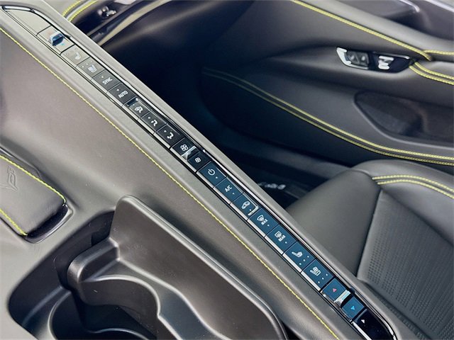 Used 2025 Chevrolet Corvette Z06 w/ Z07 Performance Package image 18