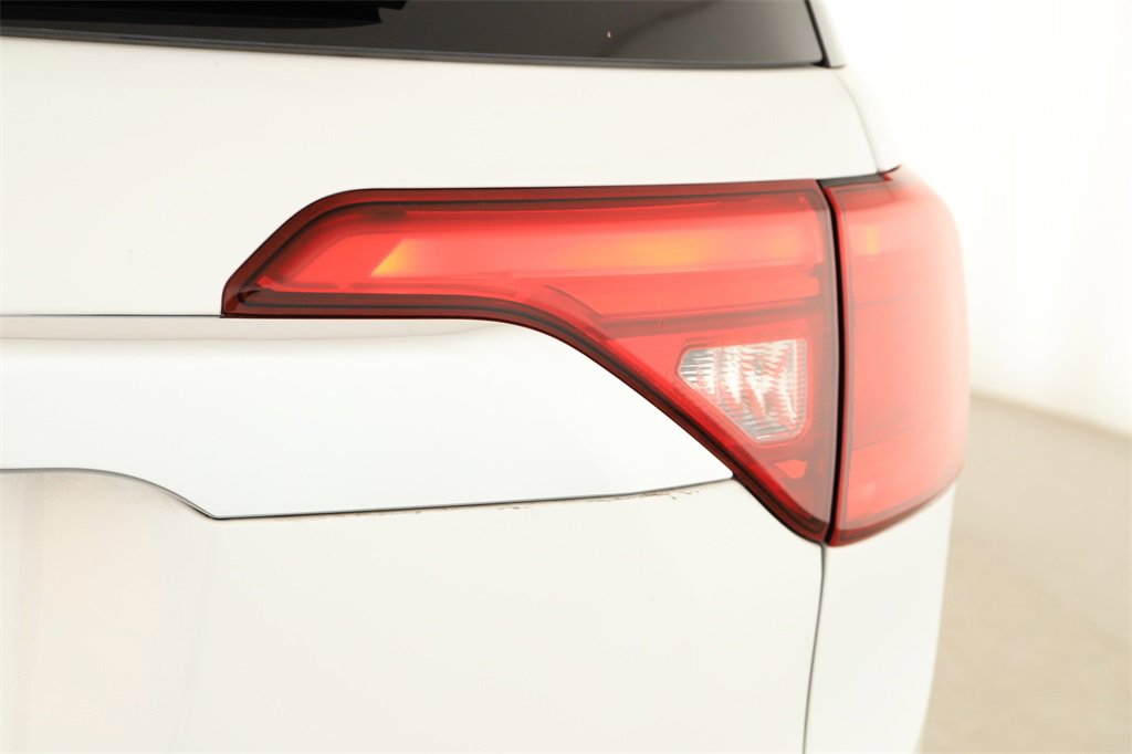 Used 2019 GMC Acadia SLE image 30