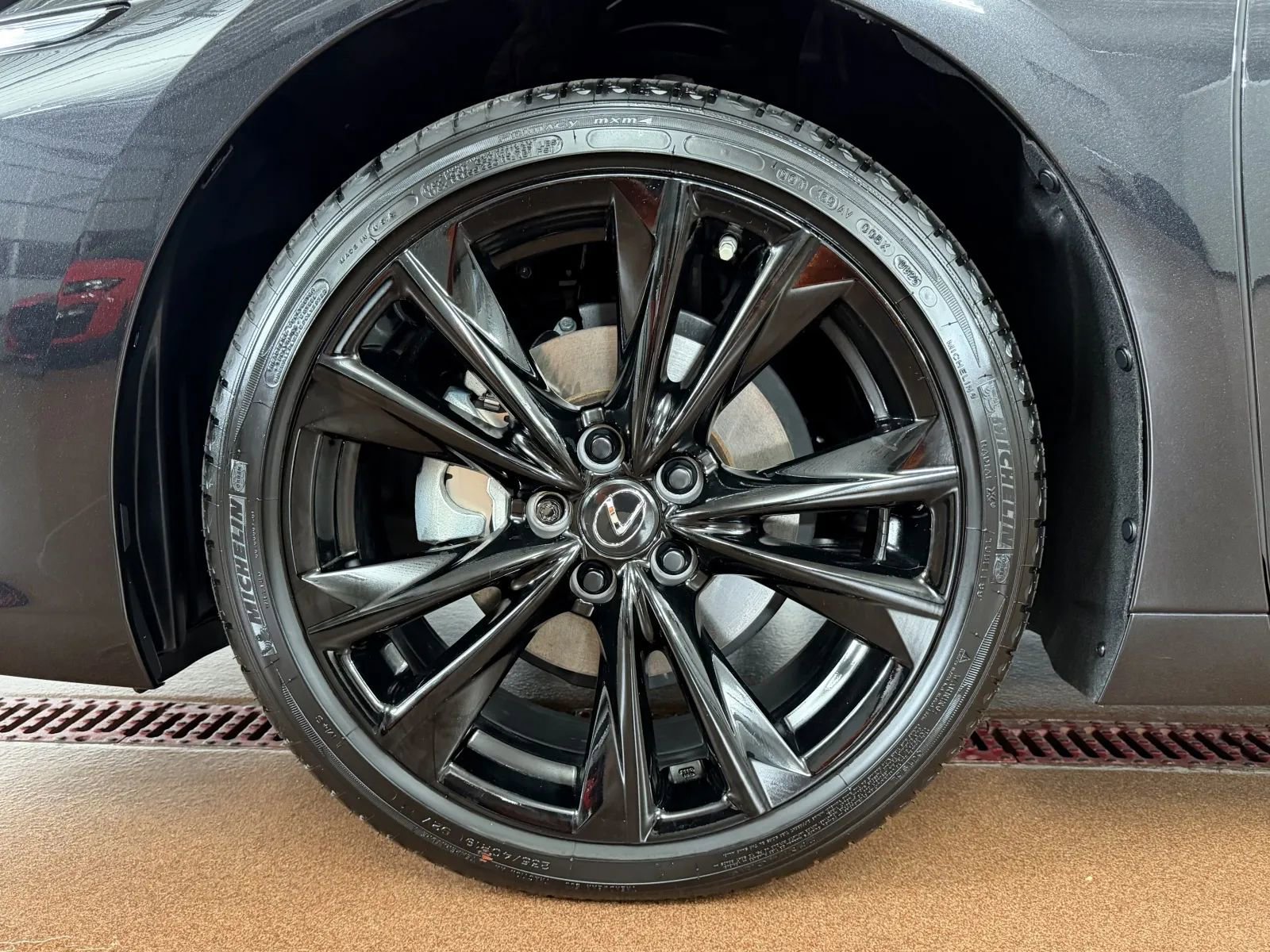 Used 2025 Lexus ES 350 w/ Technology Package FWD image 8