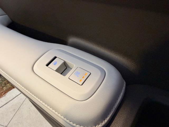 Used 2025 Hyundai Santa Fe Calligraphy image 30