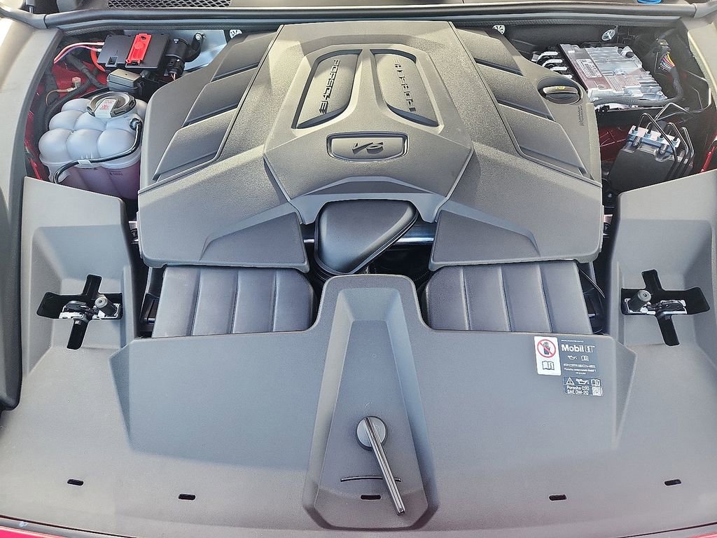 New 2026 Porsche Cayenne Coupe image 23