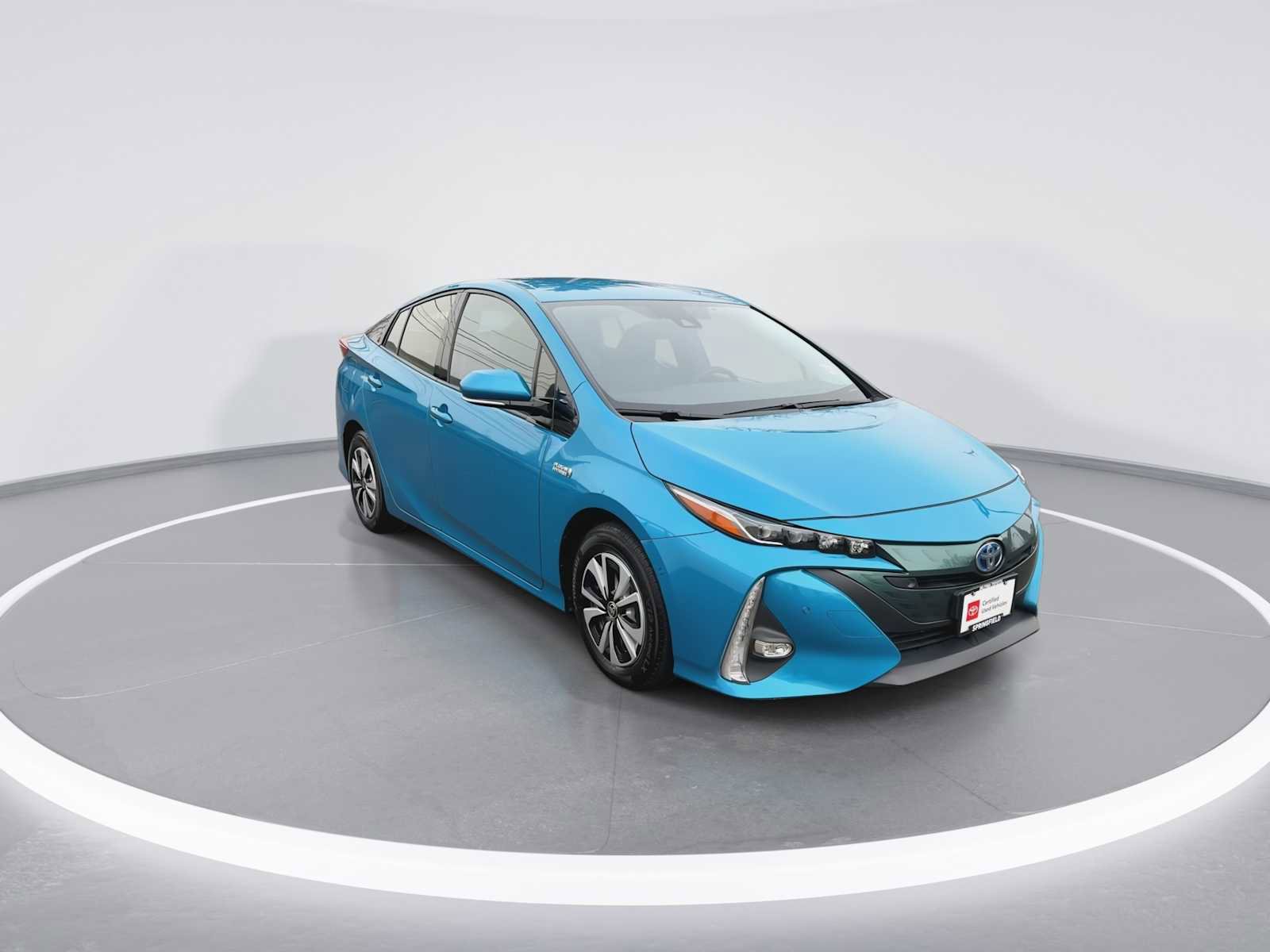 Certified 2017 Toyota Prius Prime Advanced image 2