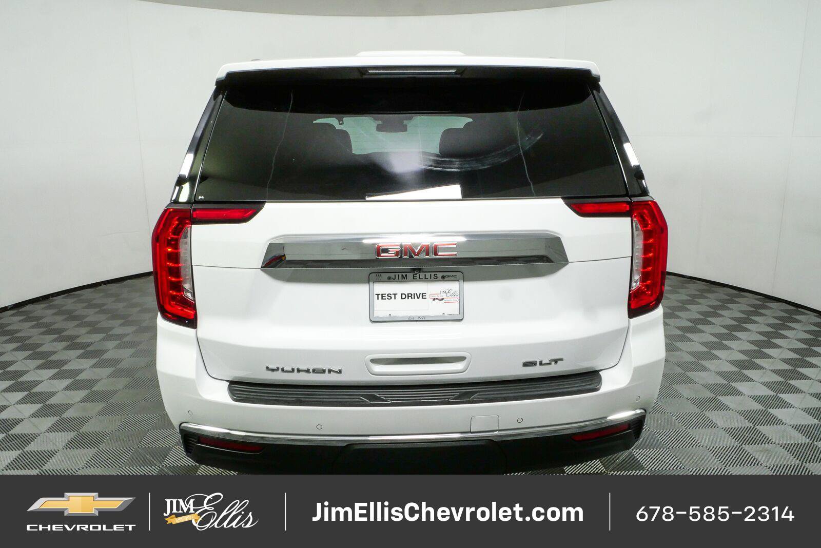 Certified 2023 GMC Yukon SLT RWD image 28