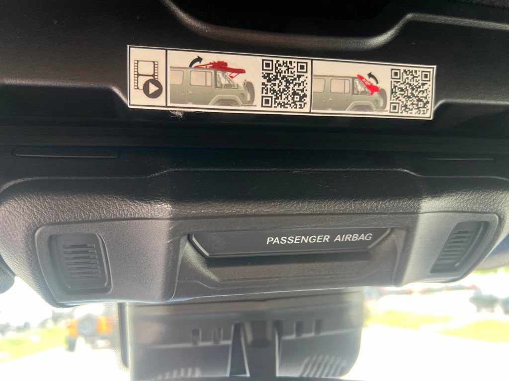 Used 2024 Jeep Wrangler Unlimited Sport AWD/4WD image 41