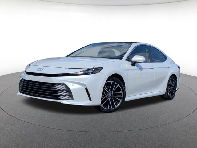 Used 2025 Toyota Camry XLE w/ Premium Plus Package