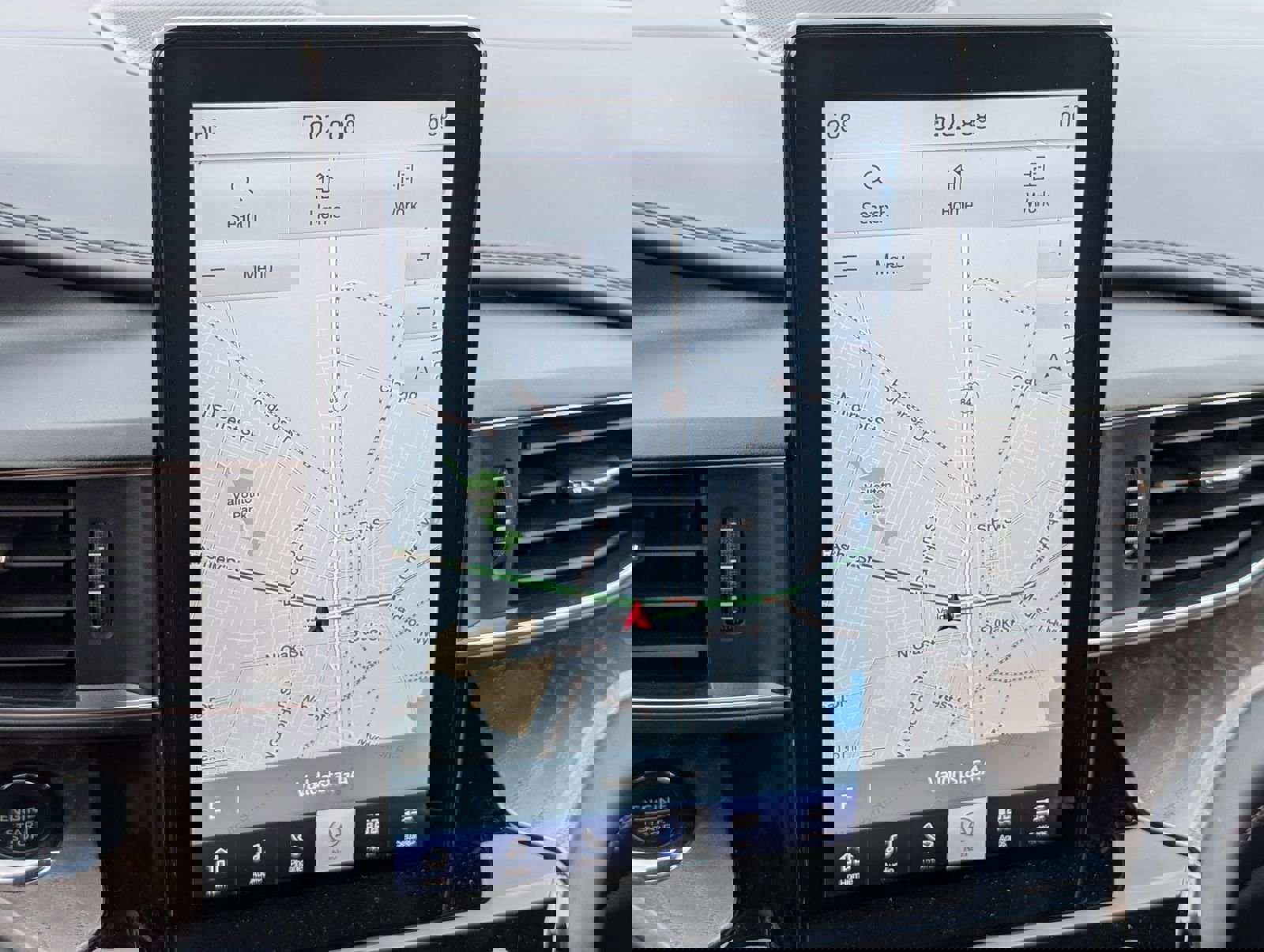 Used 2022 Ford Explorer Platinum w/ Equipment Group 601A image 19