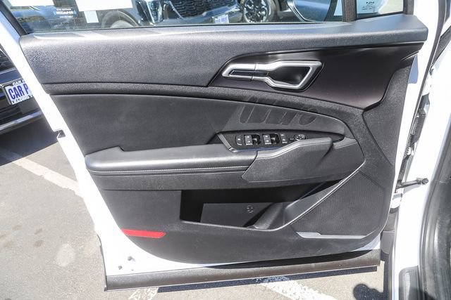 Certified 2024 Kia Sportage EX image 21