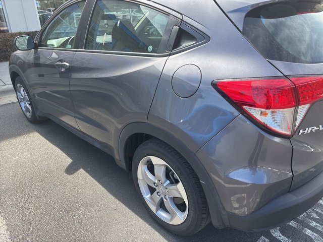 Used 2022 Honda HR-V LX image 9