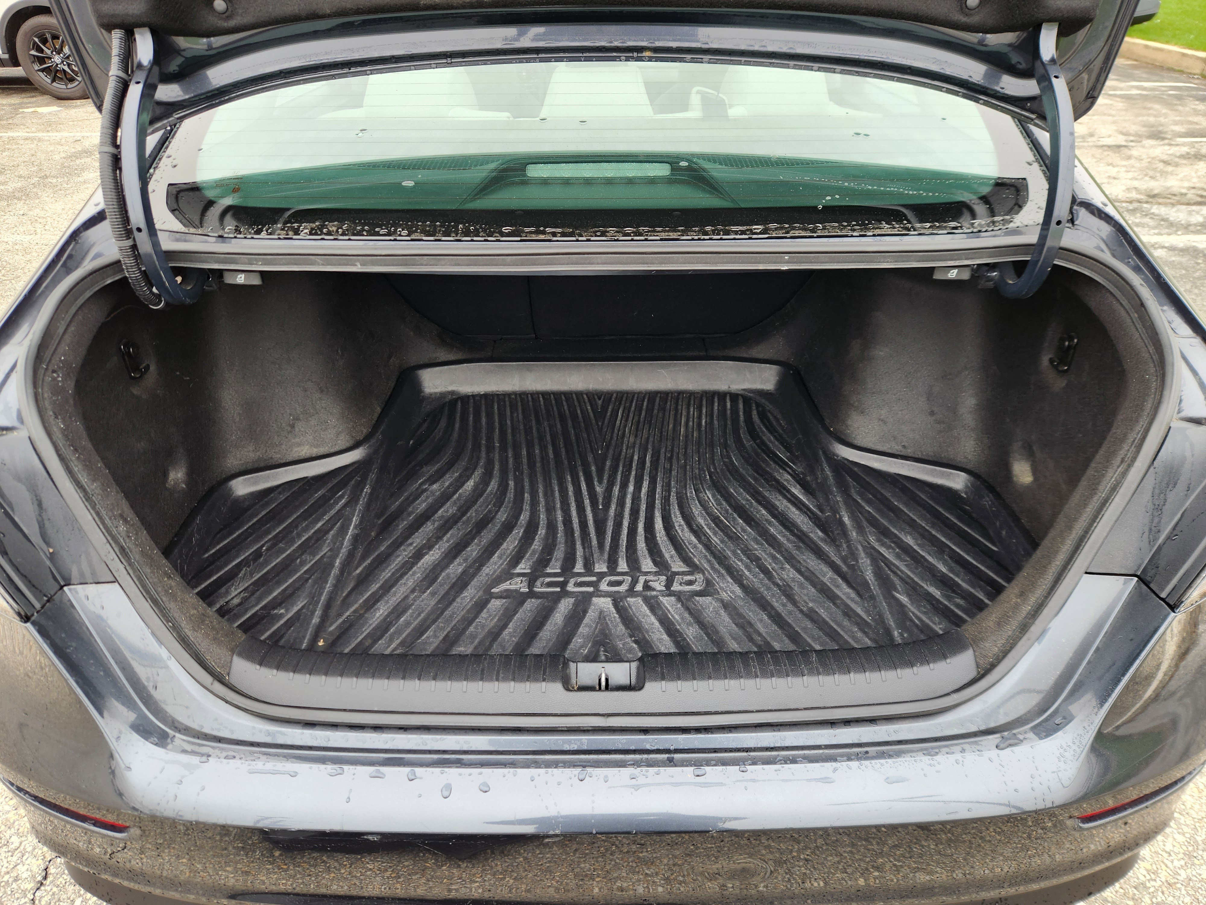 Certified 2023 Honda Accord EX image 19