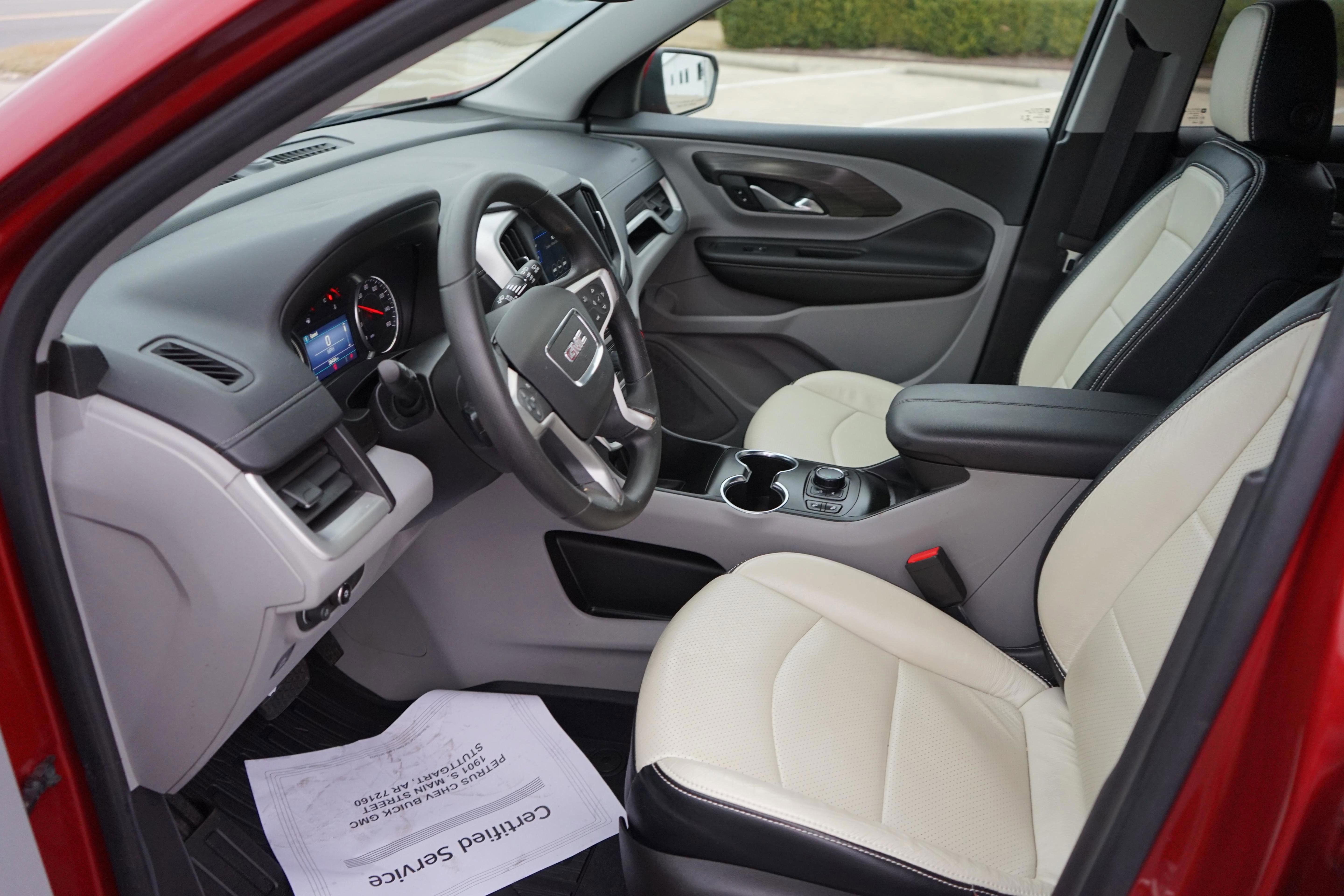 Used 2022 GMC Terrain SLE w/ Driver Convenience Package image 10