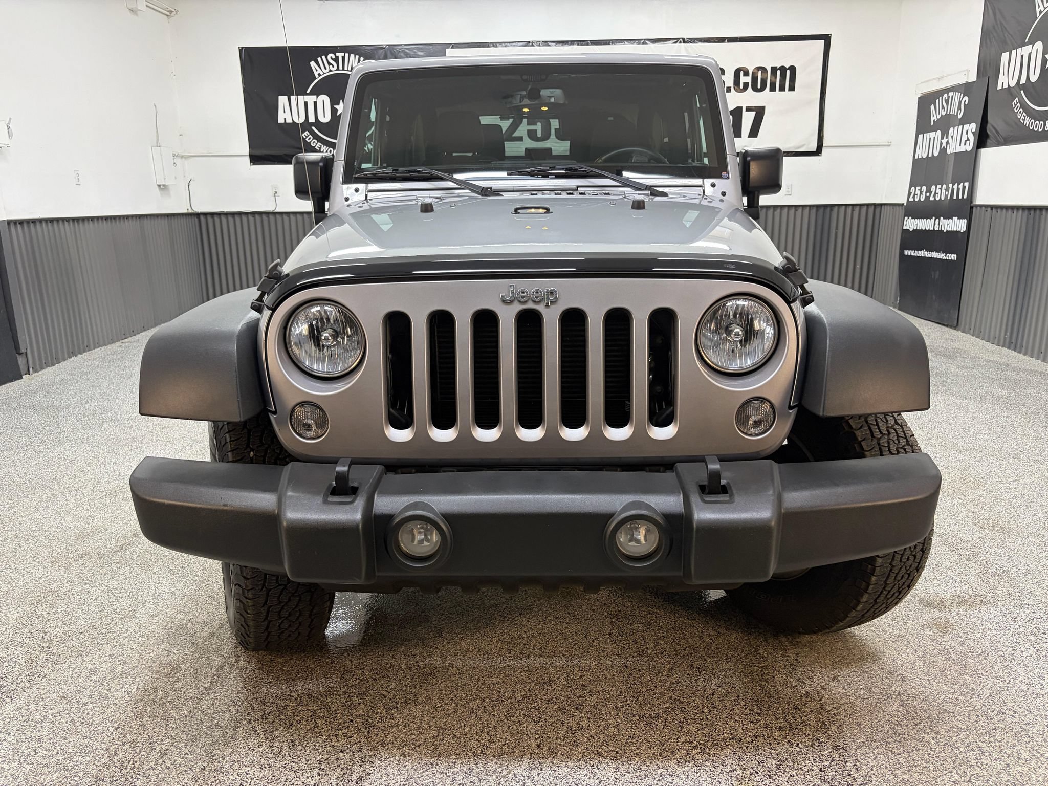 Used 2017 Jeep Wrangler Sport w/ Quick Order Package 24S AWD/4WD image 5