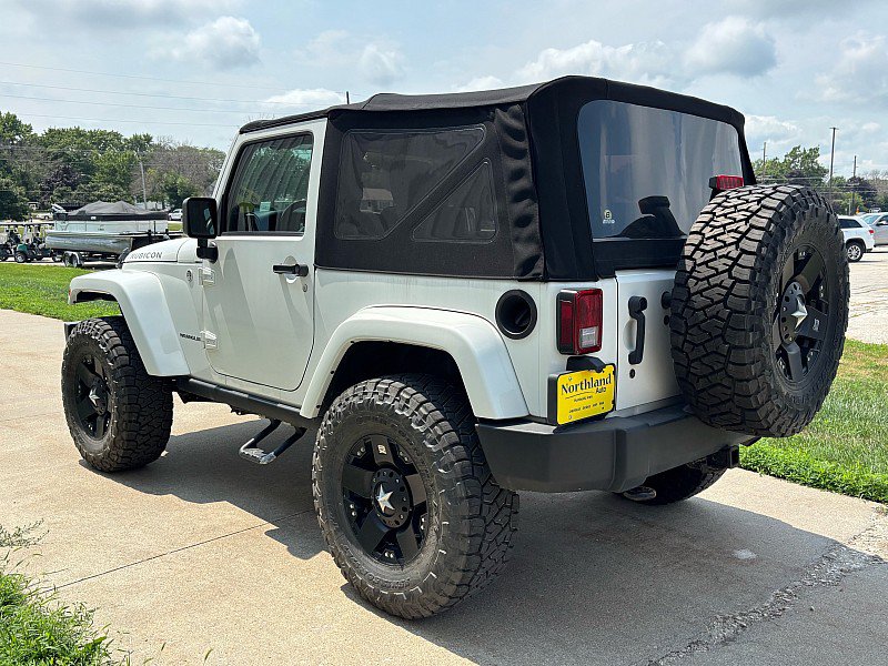 Used 2012 Jeep Wrangler Rubicon AWD/4WD image 7