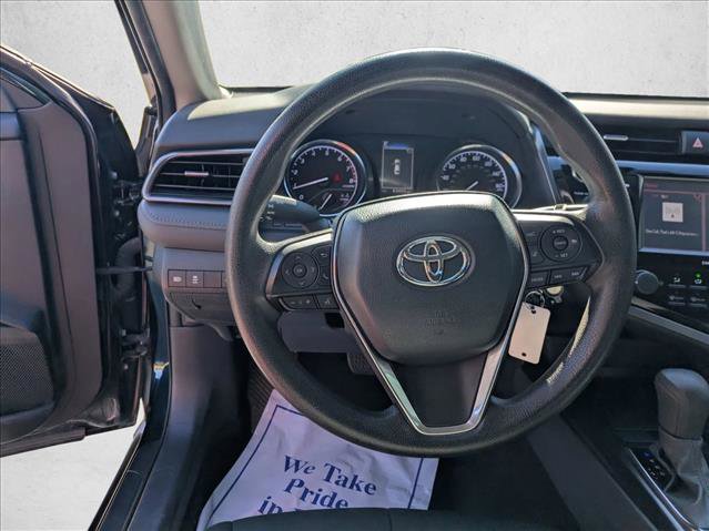 Used 2020 Toyota Camry LE image 12