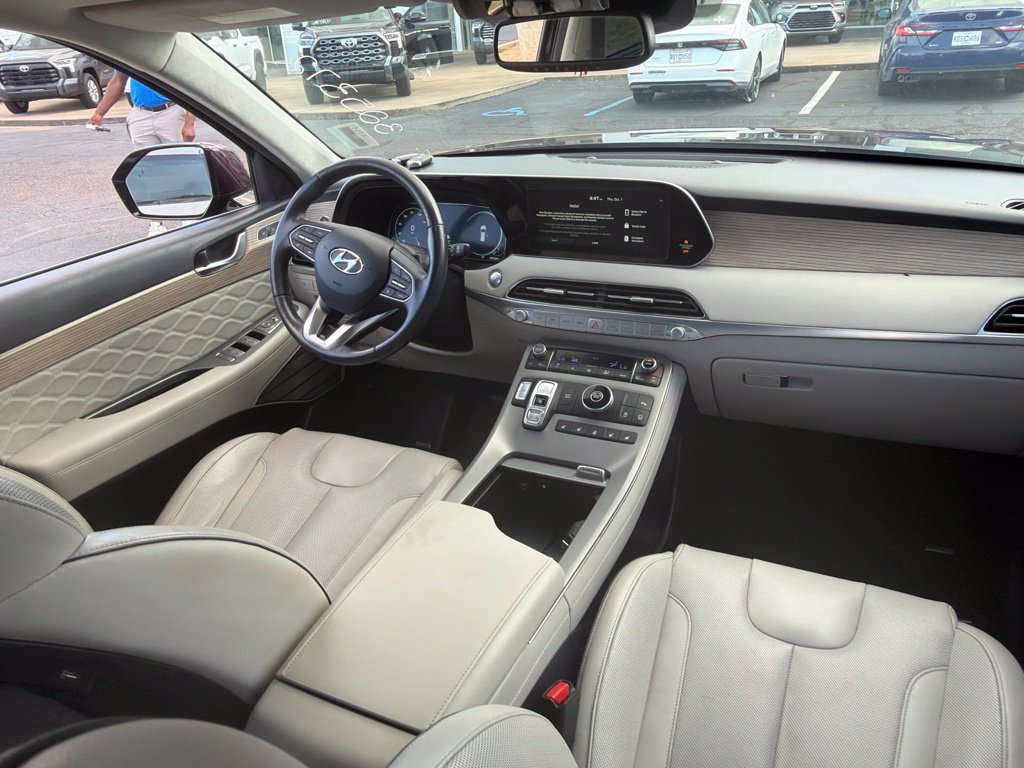 Used 2021 Hyundai Palisade Calligraphy w/ Cargo Package FWD image 6