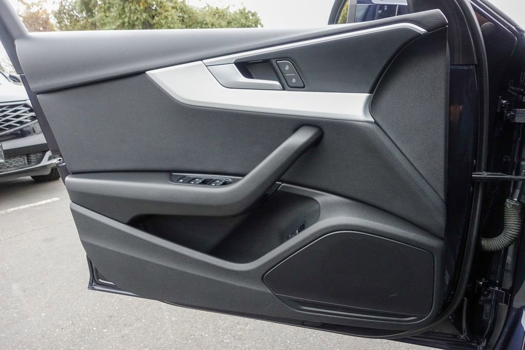 Used 2017 Audi A4 2.0T Ultra Premium image 22