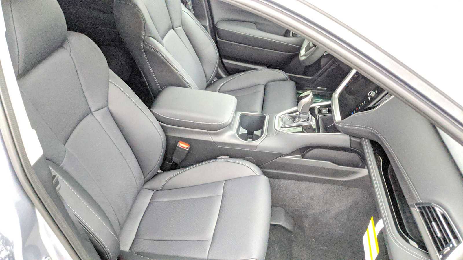 New 2025 Subaru Outback Limited image 23