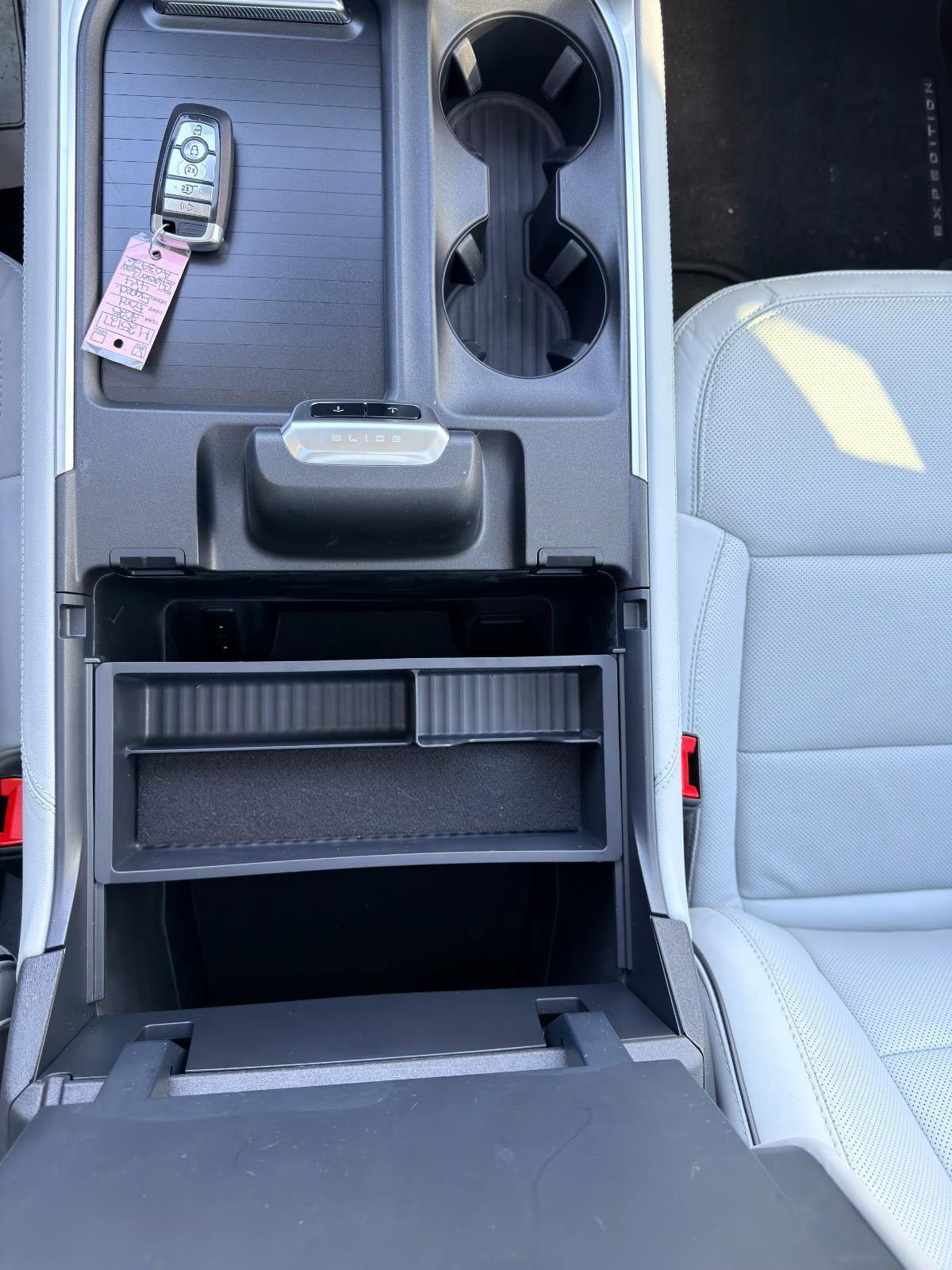 New 2025 Ford Expedition Platinum w/ Platinum Ultimate Package image 27