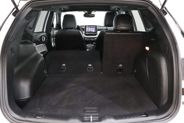 Used 2023 Jeep Compass Limited w/ Sun and Sound Group AWD/4WD image 37