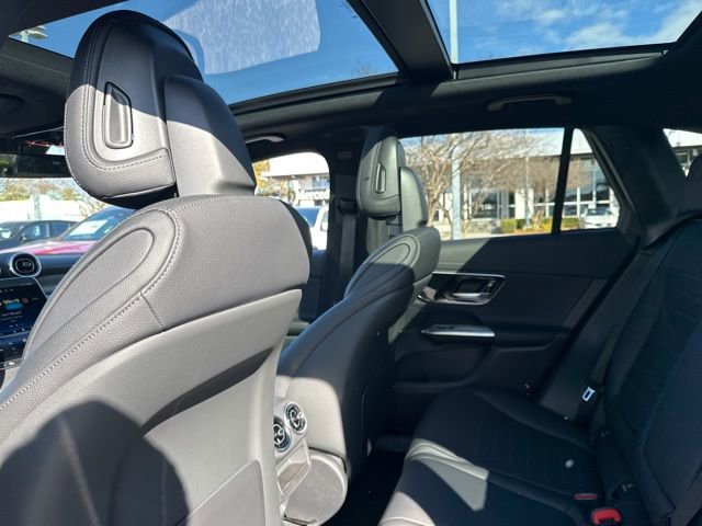 Used 2026 Mercedes-Benz GLC 300 image 21