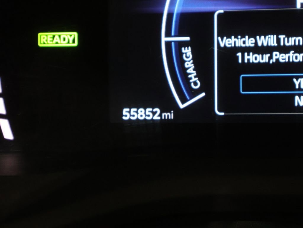 Used 2025 Toyota Camry LE image 37