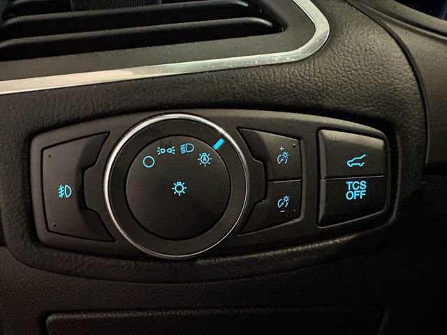 Used 2024 Ford Edge Titanium image 12