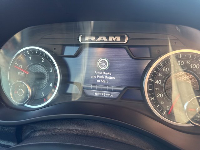 Used 2024 RAM 2500 Laramie image 21