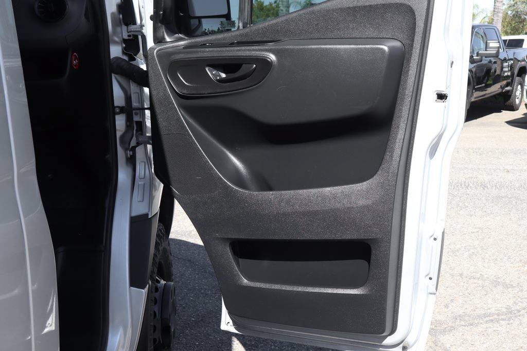 Used 2020 Mercedes-Benz Sprinter 3500 image 42