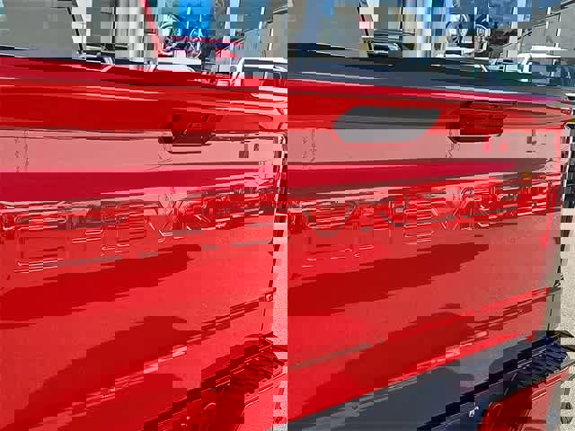 Used 2021 Chevrolet Silverado 1500 RST image 36