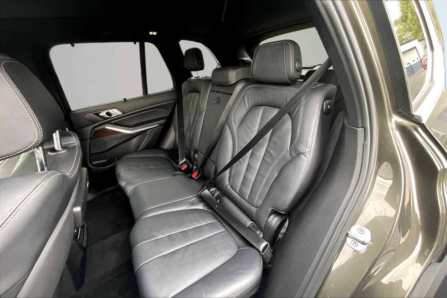 Used 2020 BMW X5 xDrive40i w/ Premium Package AWD/4WD image 25