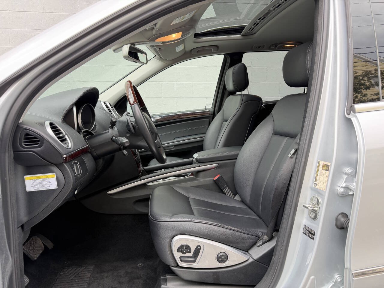 Used 2012 Mercedes-Benz GL 450 4MATIC image 12