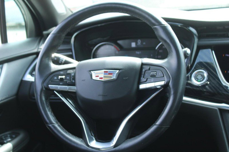 Used 2024 Cadillac XT6 Premium Luxury AWD/4WD image 14
