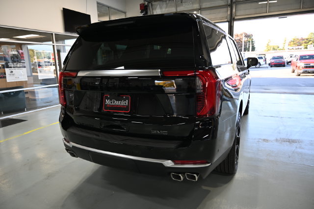 New 2026 GMC Yukon XL Denali w/ Denali Reserve Package AWD/4WD image 5