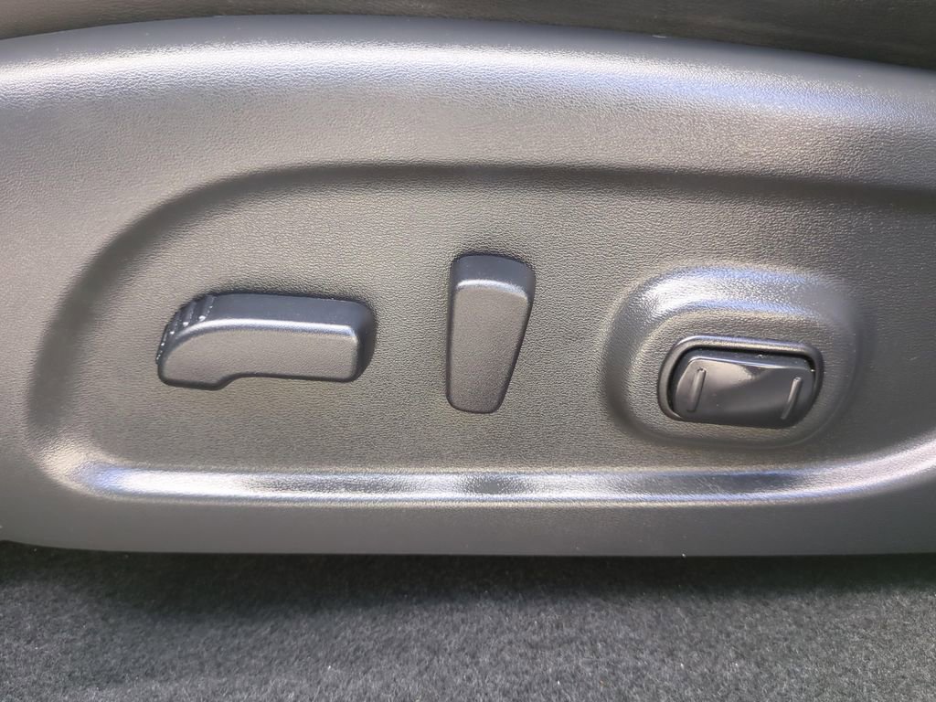 Used 2020 INFINITI QX60 Luxe w/ Essential Package image 17