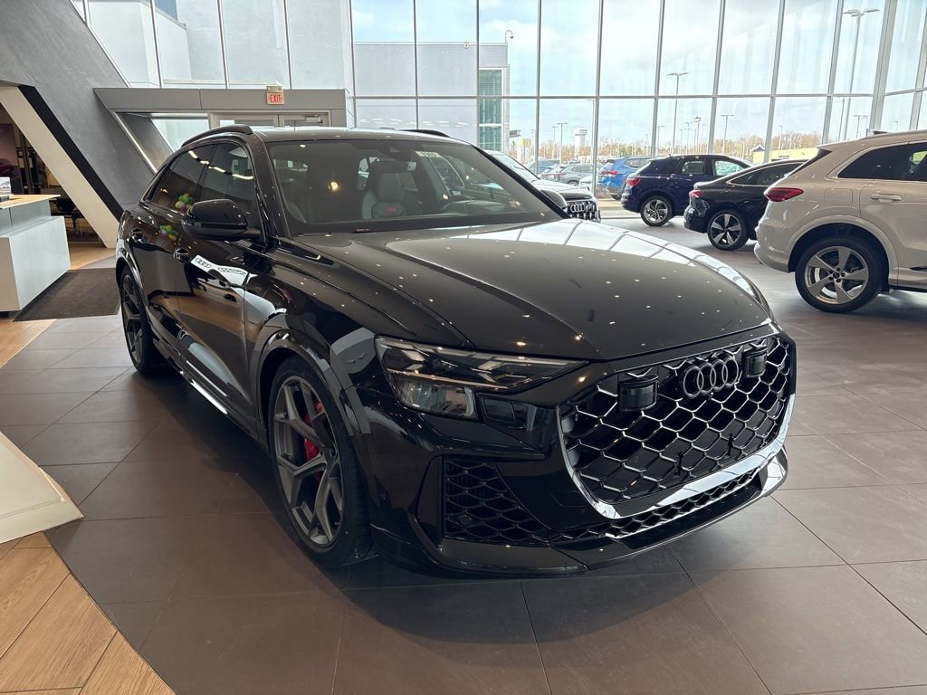 New 2026 Audi RS Q8 performance image 1