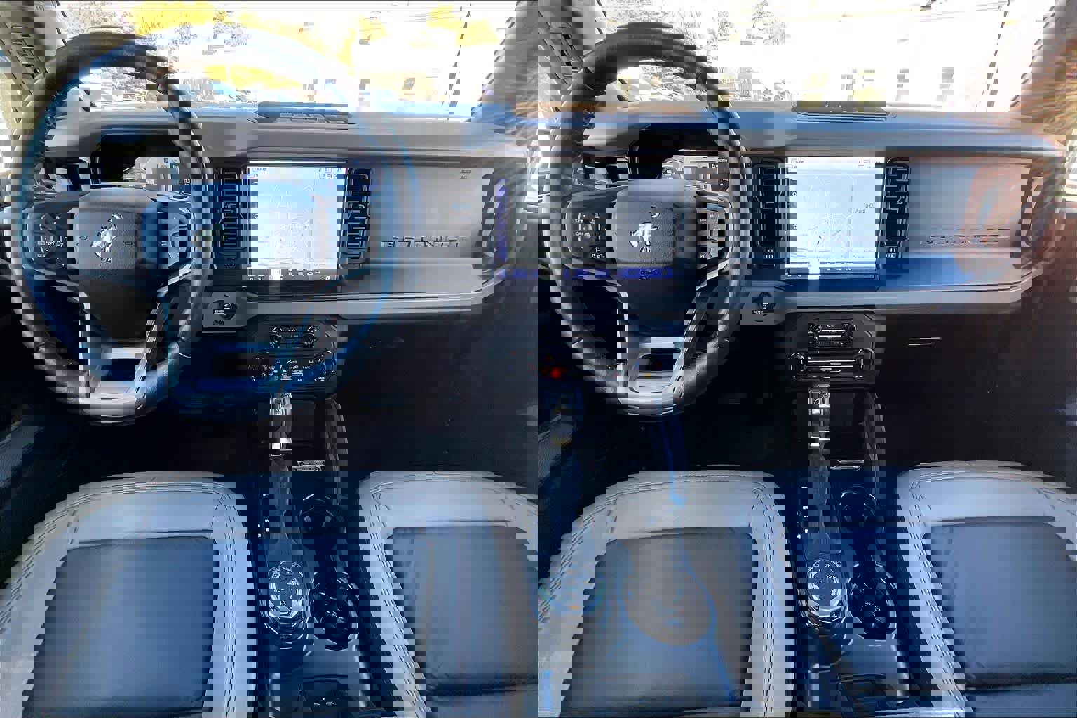 Used 2022 Ford Bronco Wildtrak image 15