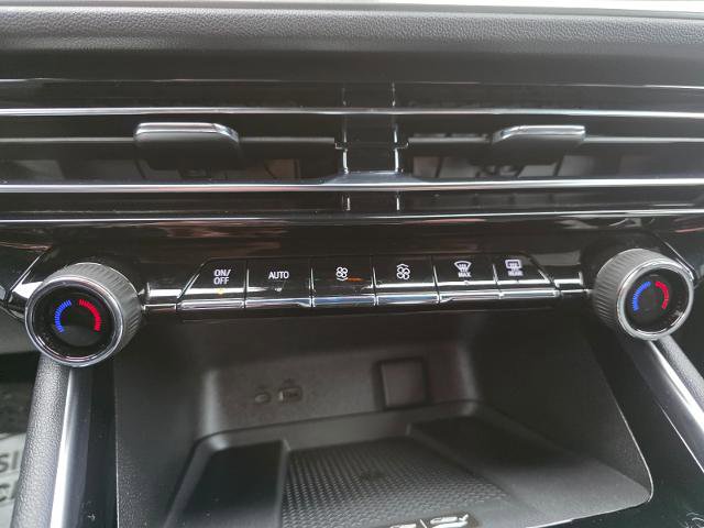 Used 2024 Chevrolet Traverse LT w/ Trailering Package image 30