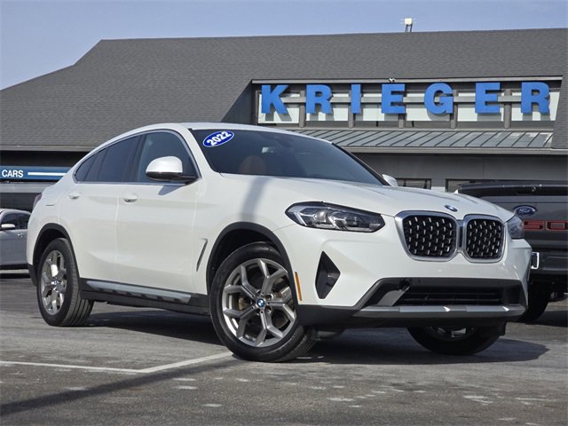 Used 2022 BMW X4 xDrive30i image 2