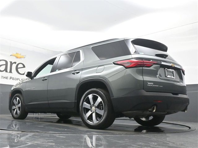 Used 2023 Chevrolet Traverse LT w/ LT Premium Package image 6