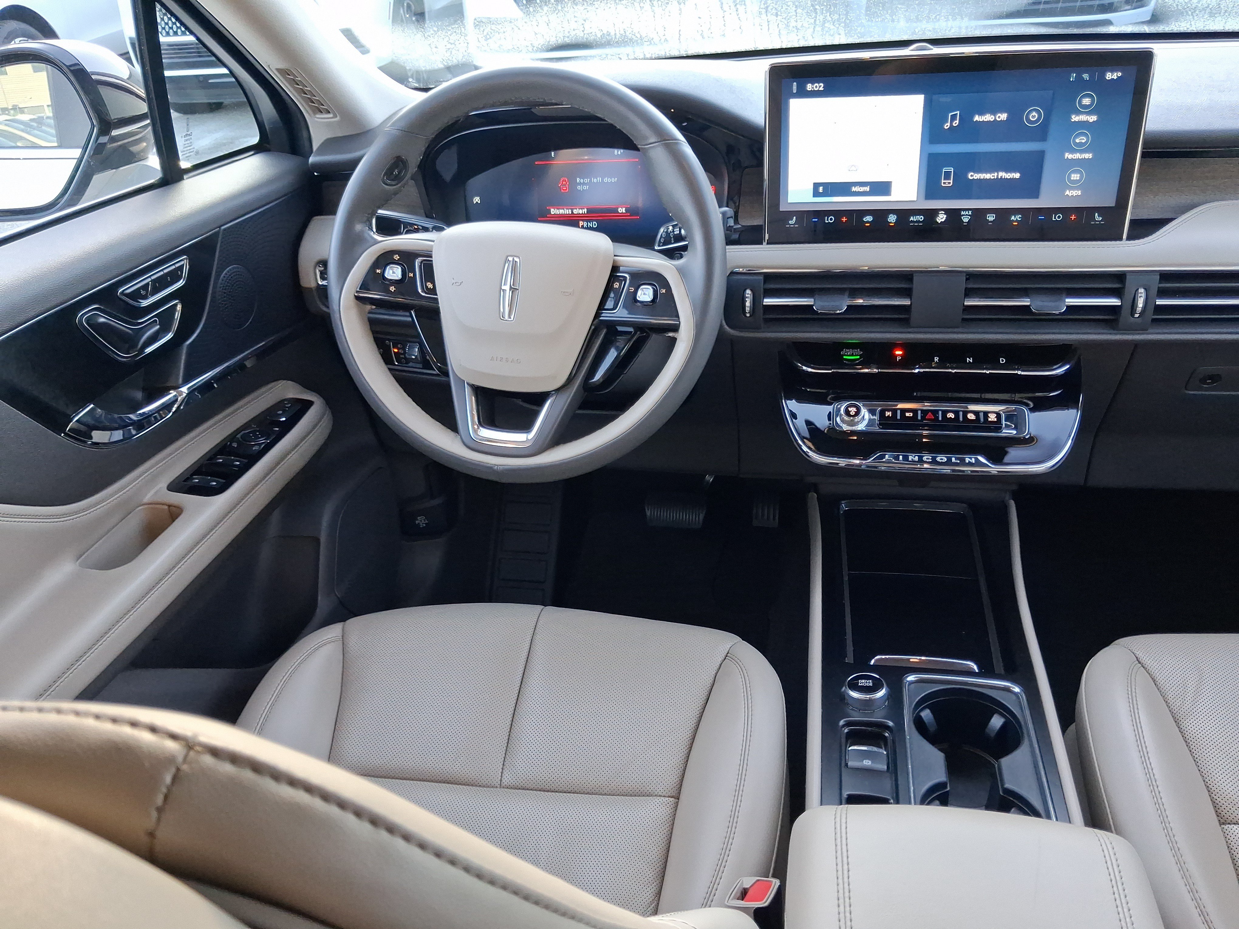 Certified 2023 Lincoln Corsair Reserve FWD image 8