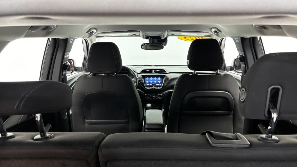 Used 2023 Chevrolet TrailBlazer LT AWD/4WD image 34