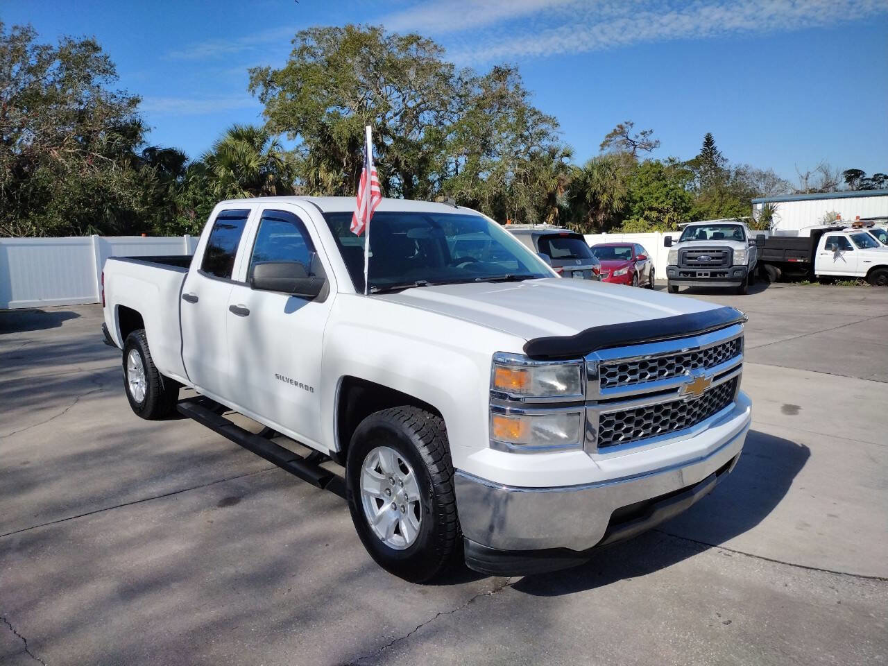 Used 2014 Chevrolet Silverado 1500 LT image 1