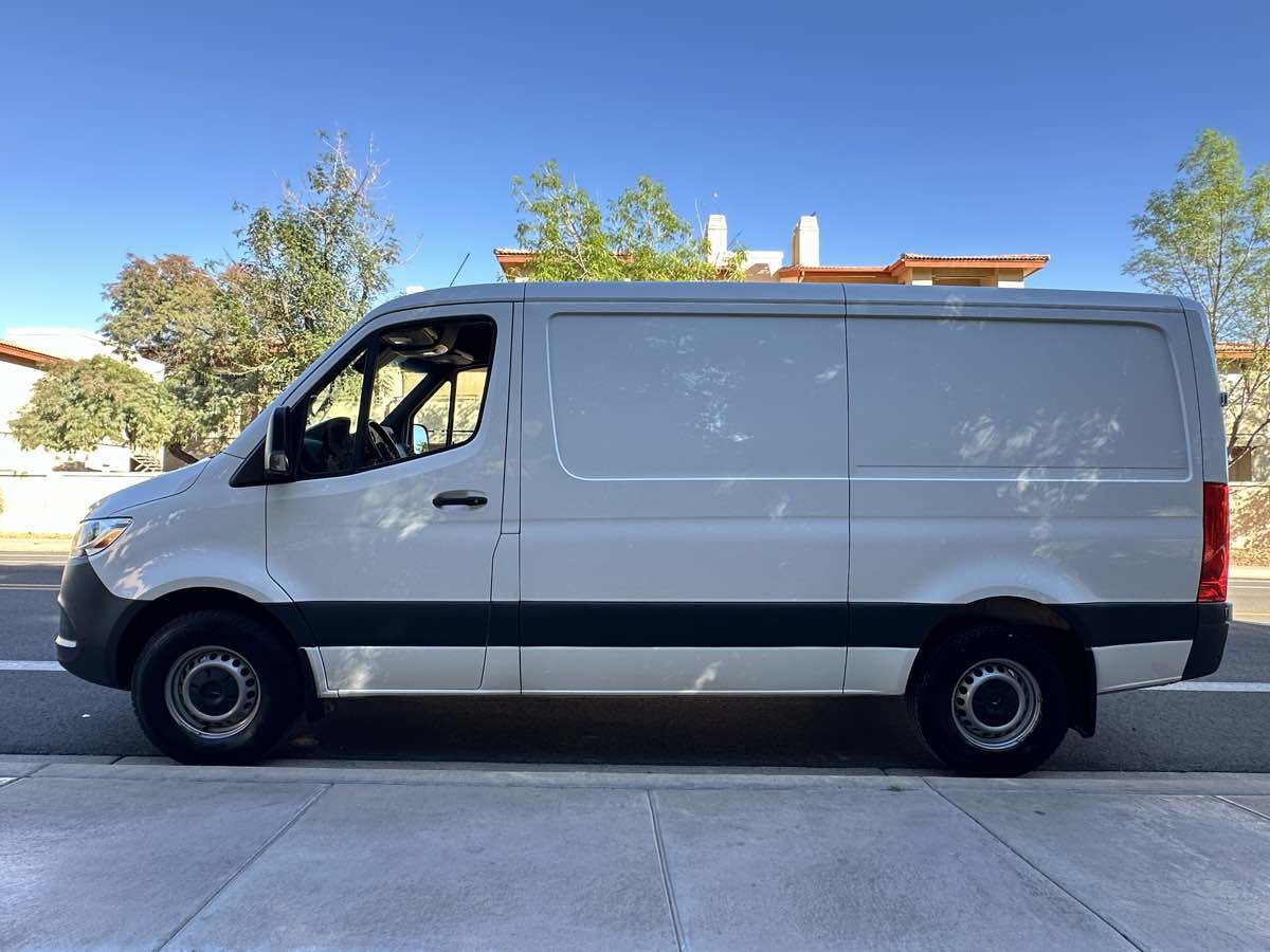 Used 2022 Mercedes-Benz Sprinter 1500 image 5