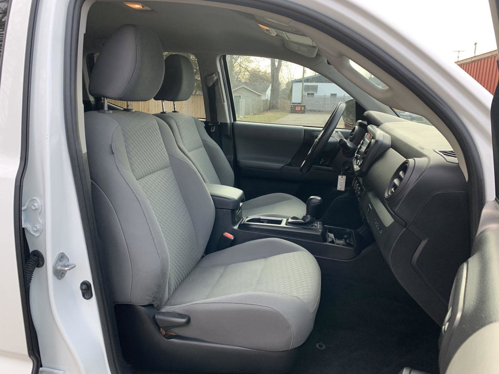 Used 2022 Toyota Tacoma SR image 20