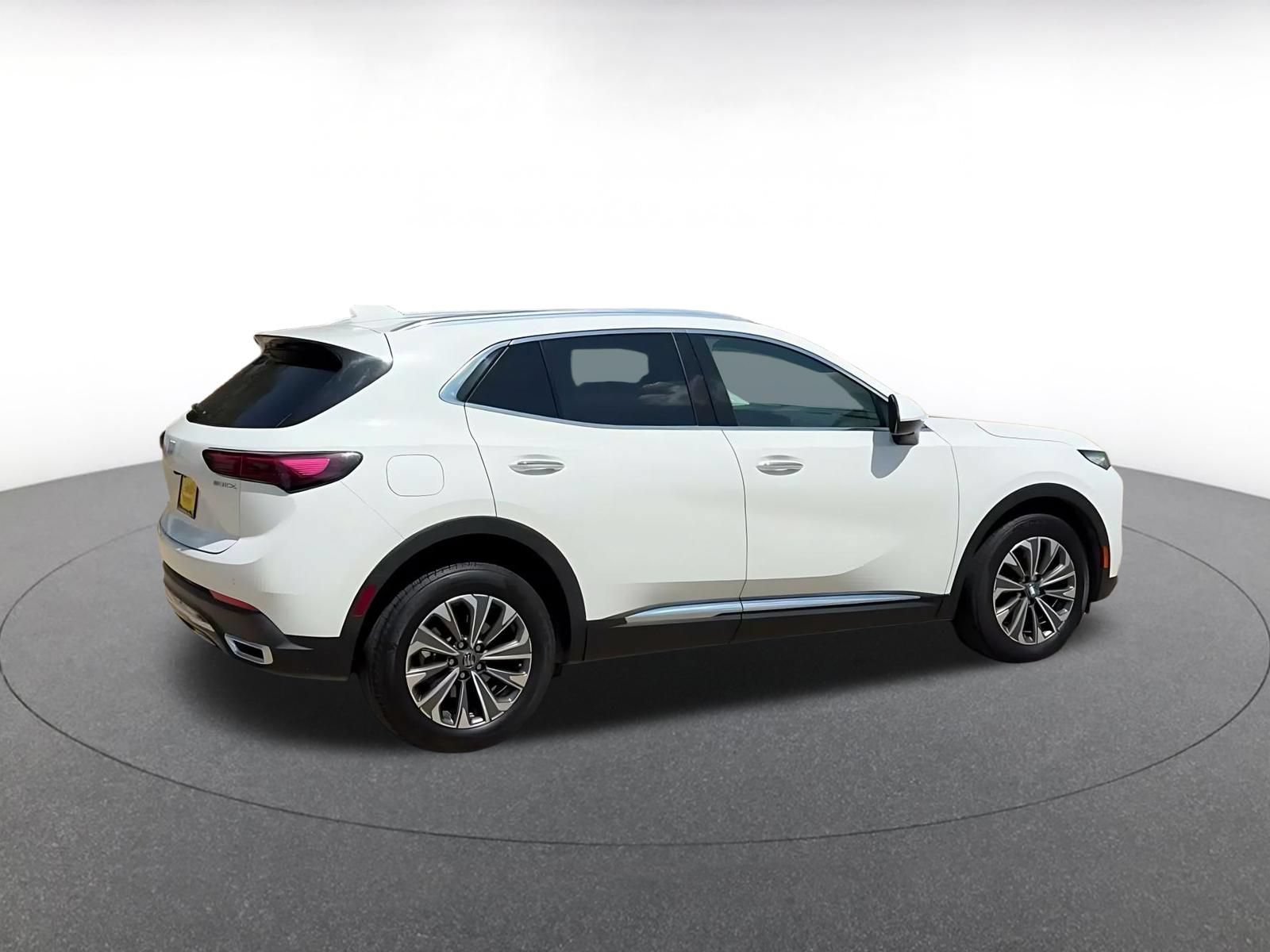 Used 2024 Buick Envision Preferred AWD/4WD image 14