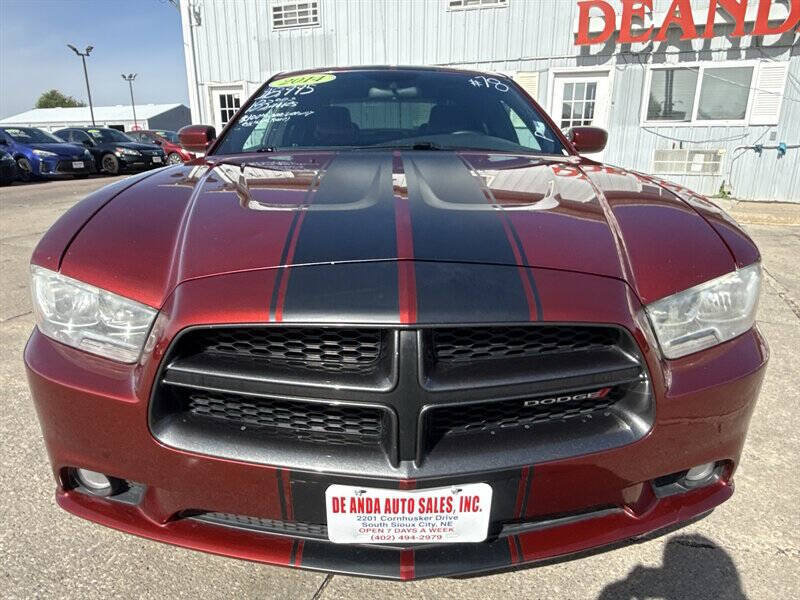 Used 2014 Dodge Charger SXT RWD image 12