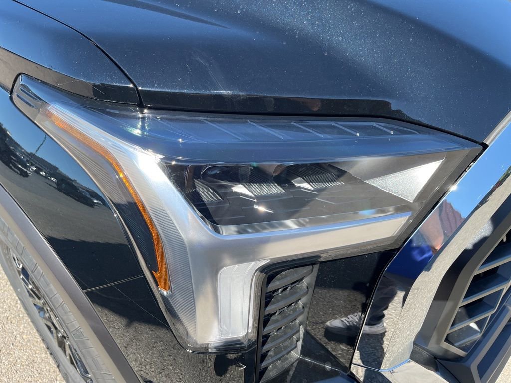 New 2026 Toyota Tundra SR5 image 34