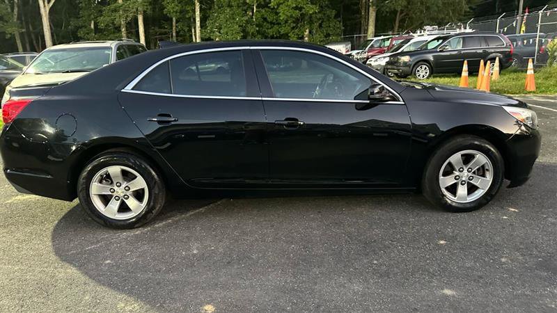 Used 2016 Chevrolet Malibu LT image 5